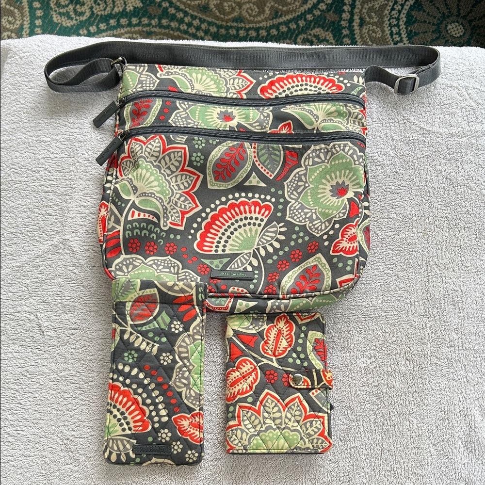 Vera Bradley Floral Matching 3piece set Crossbody, Glass Case, & Document Wallet